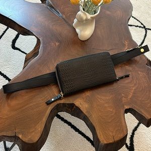 Blair Ritchey black gator croc embossed billet traveler wallet with snap strap